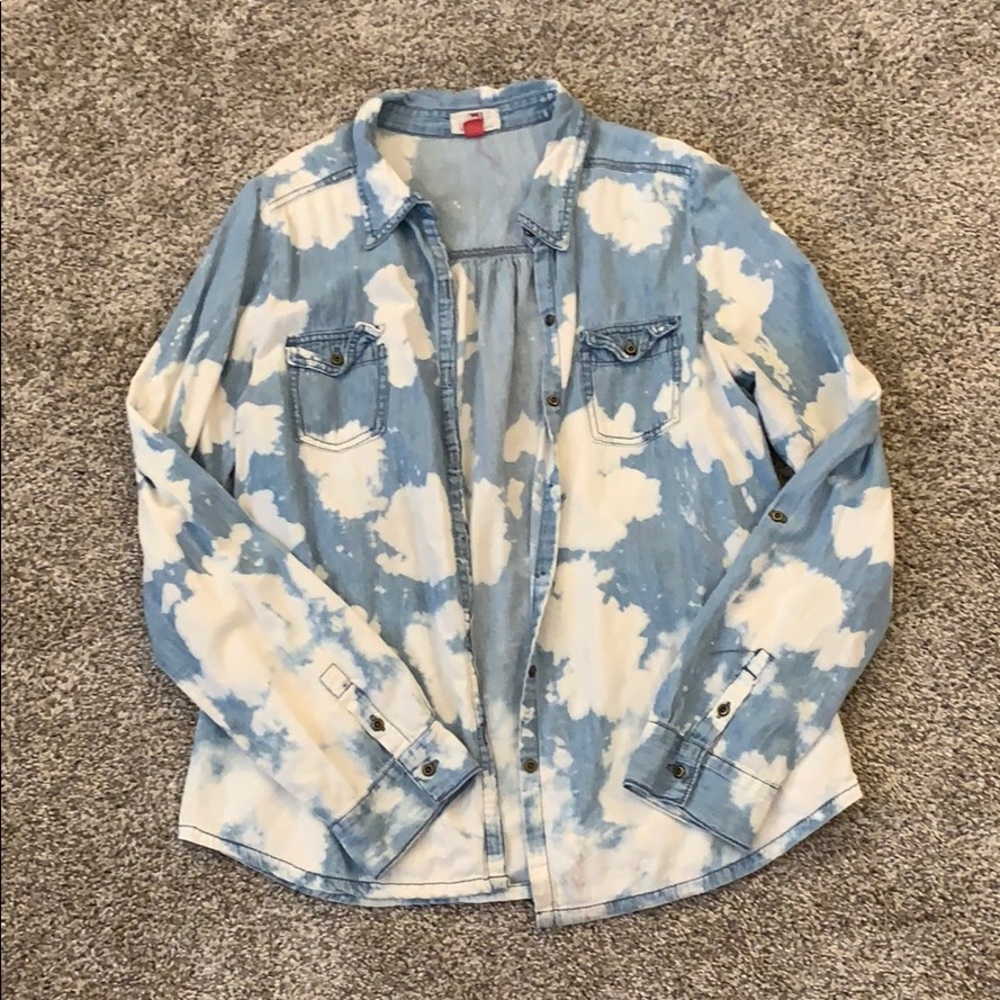 Acidwash Denim/Chambray Button-Down